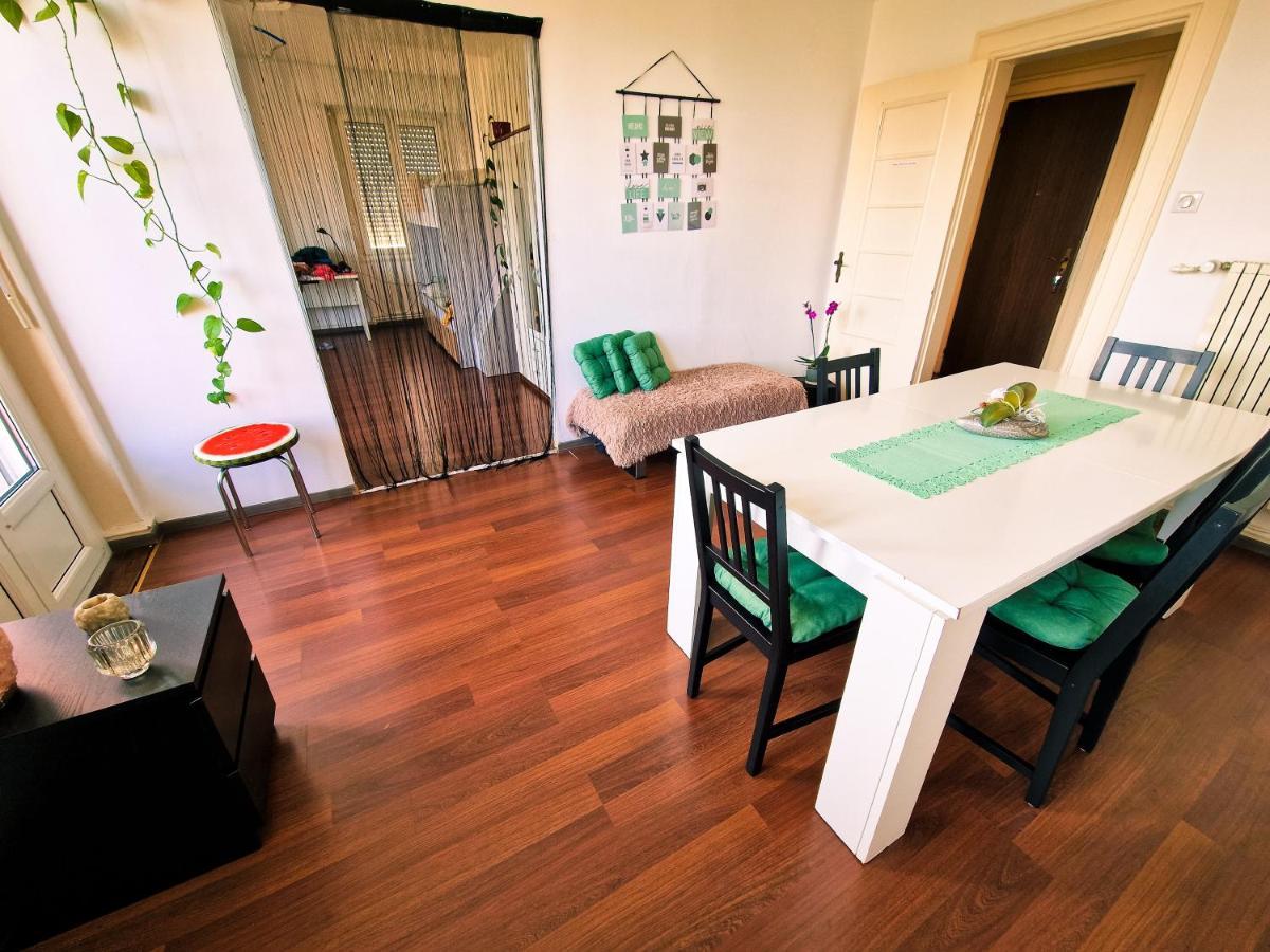 Nice Room 4 Minutes From Basel Shared Apartment Saint-Louis  Esterno foto